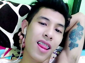 Jerking Off for a Client via Video Call inside a Public Toilet