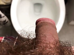 Naughty OsoFroze Peeing in Doctor's Toilet HD