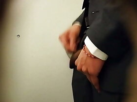 Espiando en baños de la universidad VID 20170629 185301